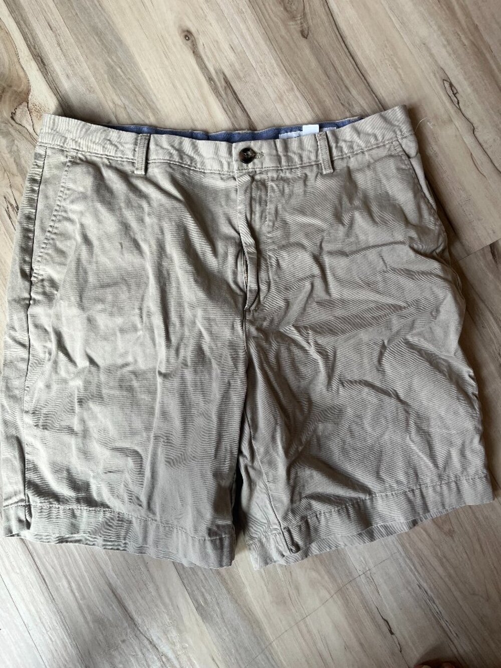 Amazon Essentials Men's Chino Shorts